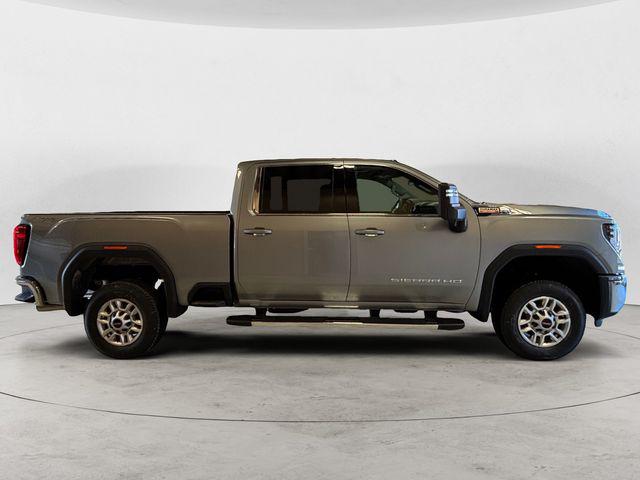 2026 GMC Sierra 2500HD Crew Cab, Standard Bed, SLE, 4WD