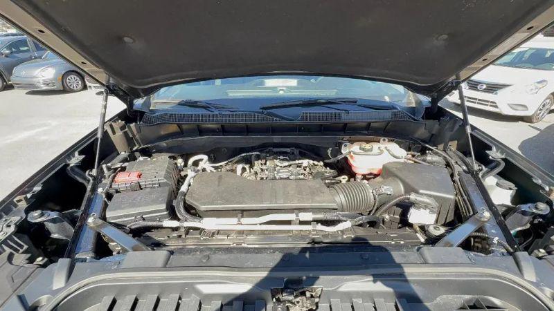 2022 Chevrolet Silverado 1500 4WD Crew Cab Short Bed LT with 2FL