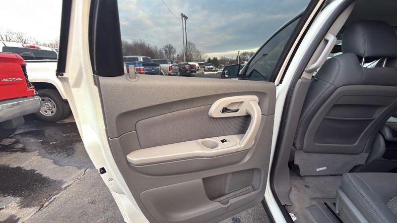 2012 Chevrolet Traverse LS