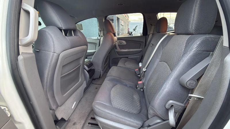 2012 Chevrolet Traverse LS
