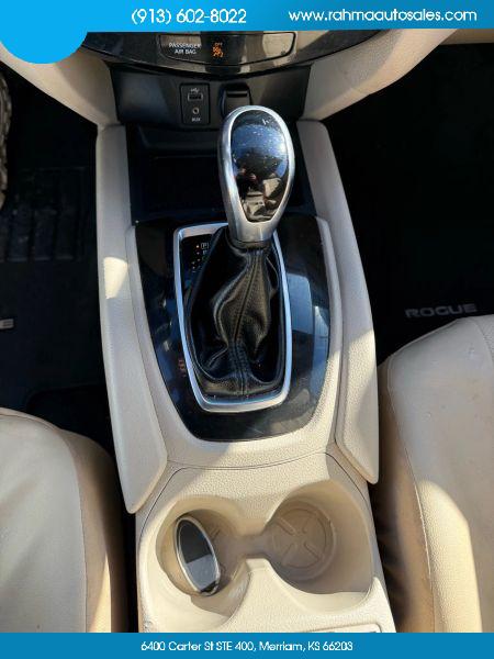 2017 Nissan Rogue SV
