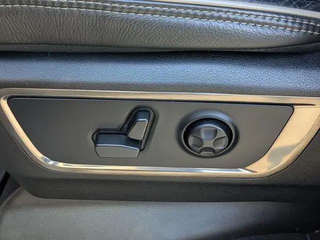 2021 Ram 1500 Limited Crew Cab 4x4 5'7" Box