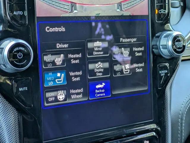 2021 Ram 1500 Limited Crew Cab 4x4 5'7" Box