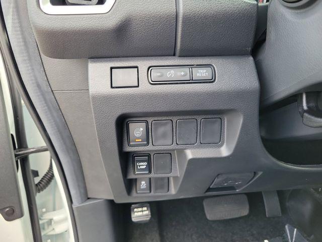 2026 Nissan Frontier Crew Cab SV 4x2