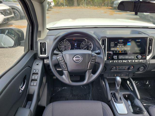 2026 Nissan Frontier Crew Cab SV 4x2