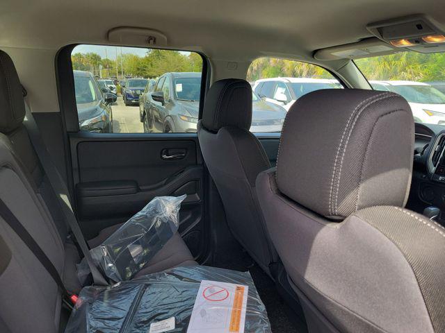 2026 Nissan Frontier Crew Cab SV 4x2
