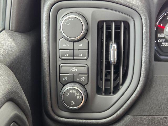 2026 Chevrolet Silverado 1500 4WD Crew Cab Short Bed Custom Trail Boss