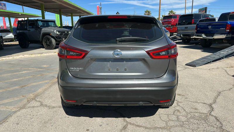2022 Nissan Rogue Sport S FWD Xtronic CVT