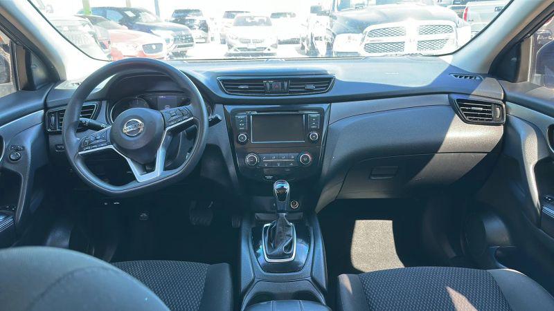 2022 Nissan Rogue Sport S FWD Xtronic CVT