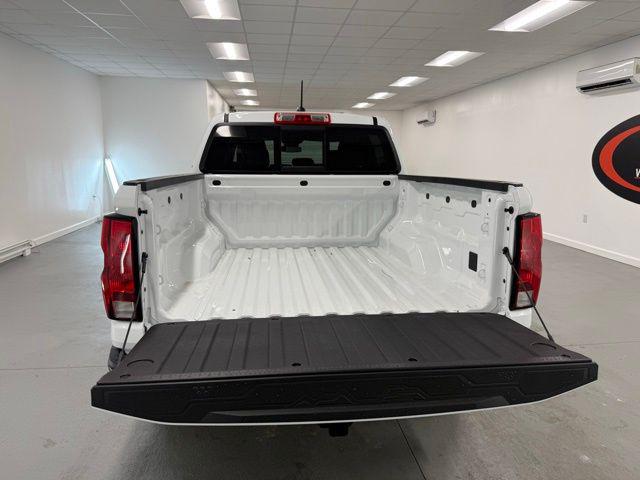 2026 Chevrolet Colorado WT, 4WD