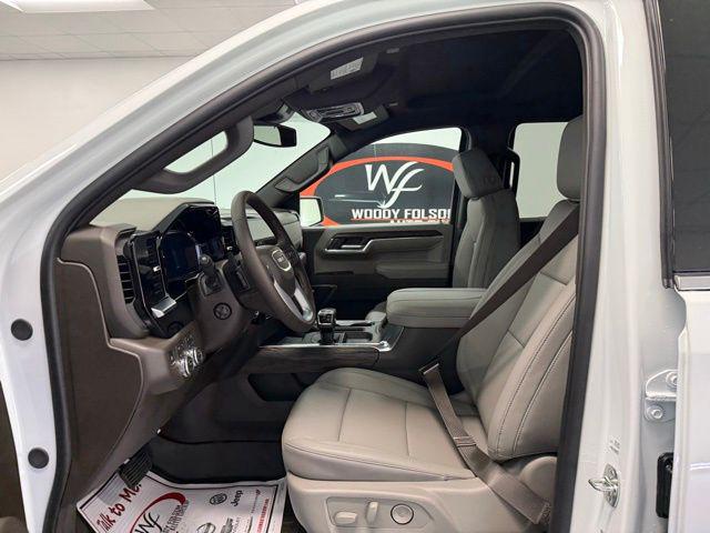 2026 GMC Sierra 1500 Crew Cab, Short Bed, SLT, 4WD