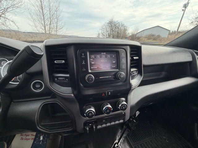2021 Ram 3500 Tradesman Regular Cab 4x4 8 Box