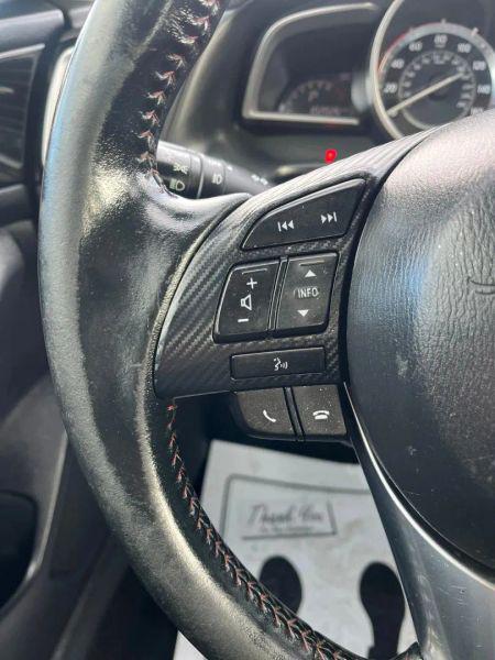 2015 Mazda Mazda3 i Touring