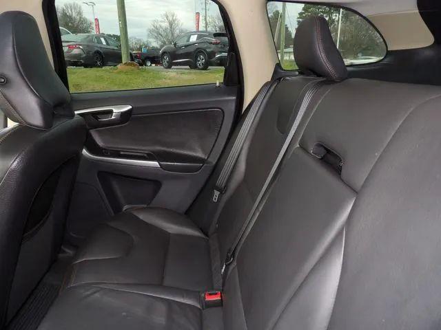 2010 Volvo XC60 T6