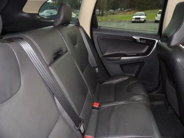 2010 Volvo XC60 T6
