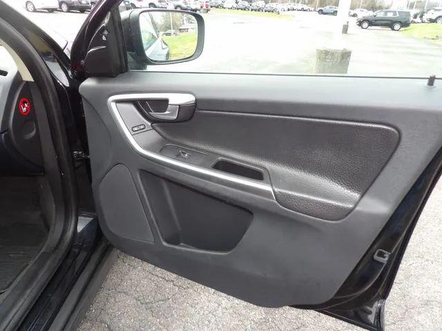 2010 Volvo XC60 T6