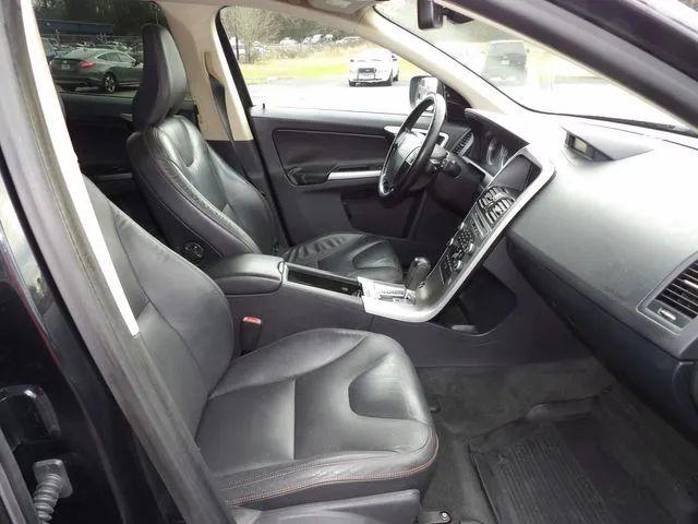 2010 Volvo XC60 T6