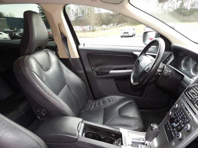 2010 Volvo XC60 T6