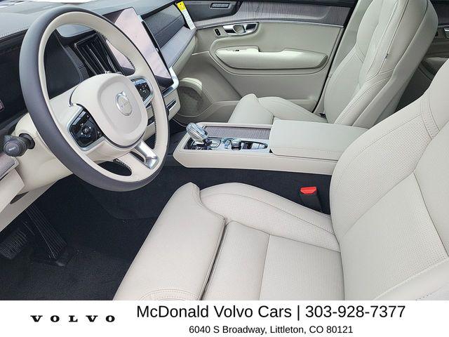 2026 Volvo XC90 Ultra, B6 AWD Gas (mild hybrid), Gasoline, Bright, 7 Seats