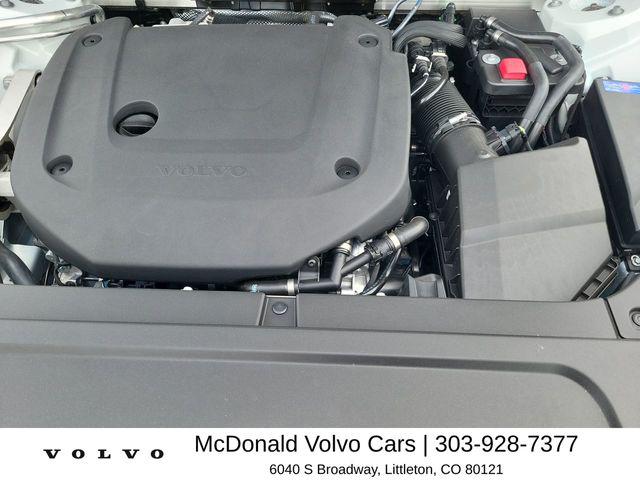 2026 Volvo XC90 Ultra, B6 AWD Gas (mild hybrid), Gasoline, Bright, 7 Seats