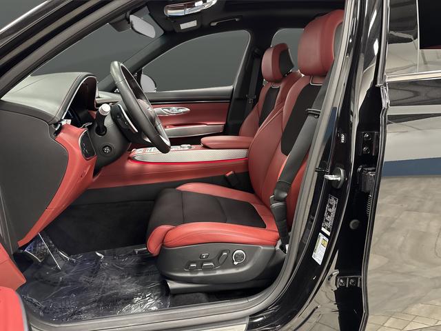 2025 Genesis GV70 2.5T AWD