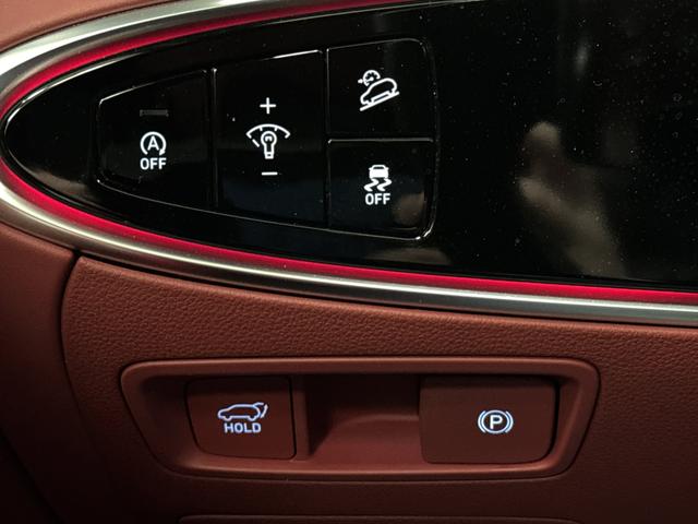 2025 Genesis GV70 2.5T AWD