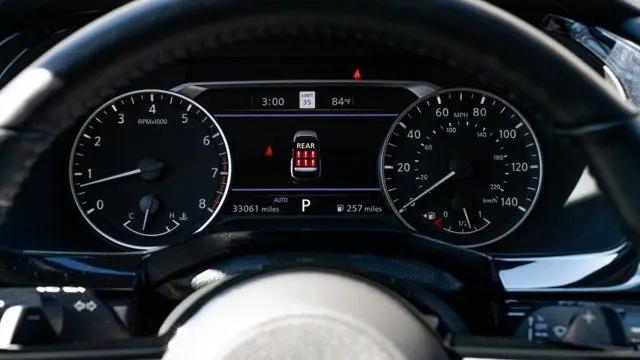 2025 Nissan Pathfinder SL 4WD