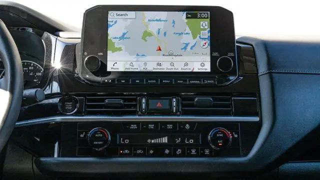 2025 Nissan Pathfinder SL 4WD