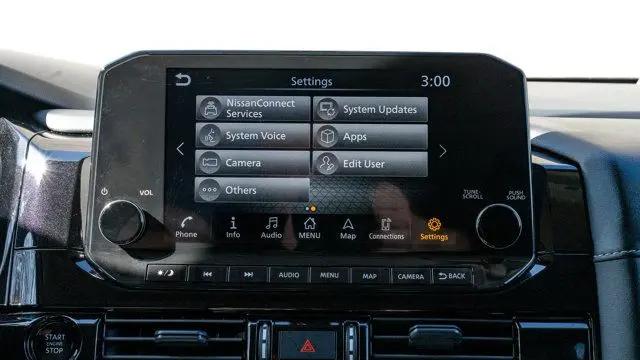 2025 Nissan Pathfinder SL 4WD