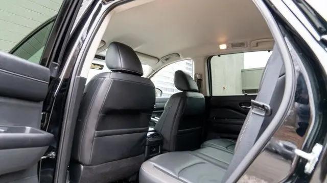 2025 Nissan Pathfinder SL 4WD