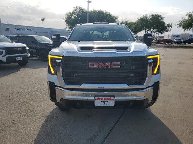 2026 GMC Sierra 3500HD Crew Cab, Long Bed, Pro Dual Rear Wheel, 4WD