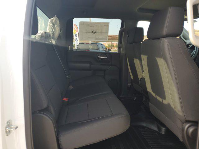 2026 GMC Sierra 3500HD Crew Cab, Long Bed, Pro Dual Rear Wheel, 4WD