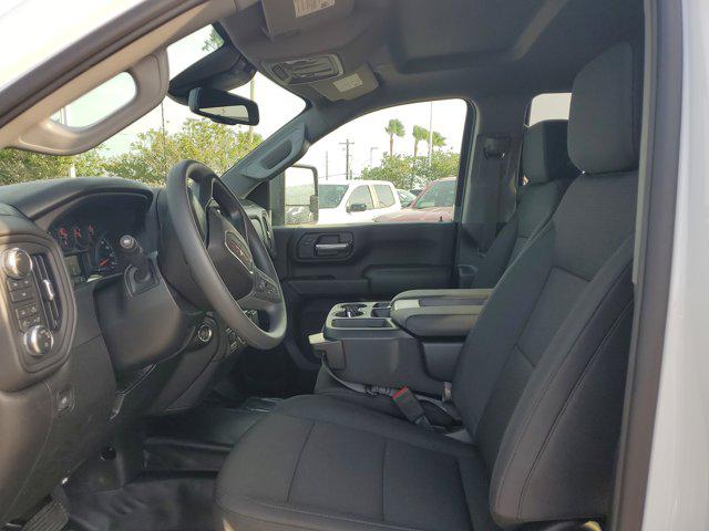 2026 GMC Sierra 3500HD Crew Cab, Long Bed, Pro Dual Rear Wheel, 4WD