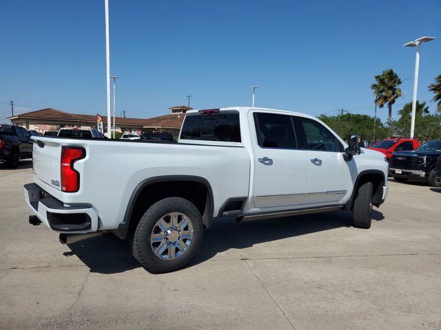 2026 Chevrolet Silverado 2500HD Crew Cab, Standard Bed, High Country, 4WD