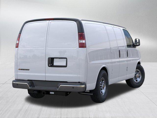 2026 Chevrolet Express Cargo Van 2500 Regular Wheelbase, WT, RWD