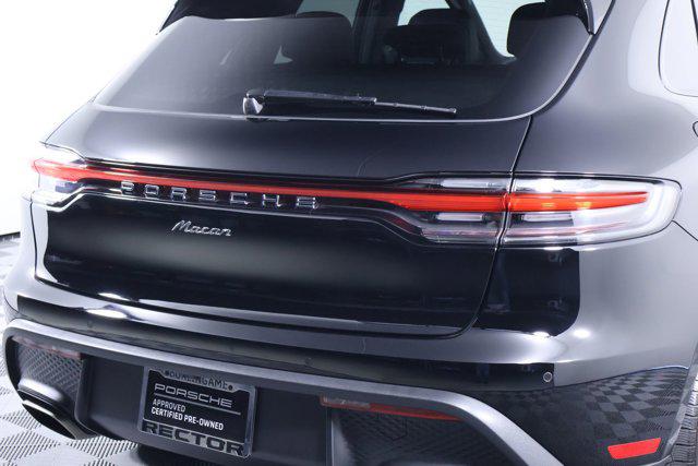 2025 Porsche Macan 4DR AWD