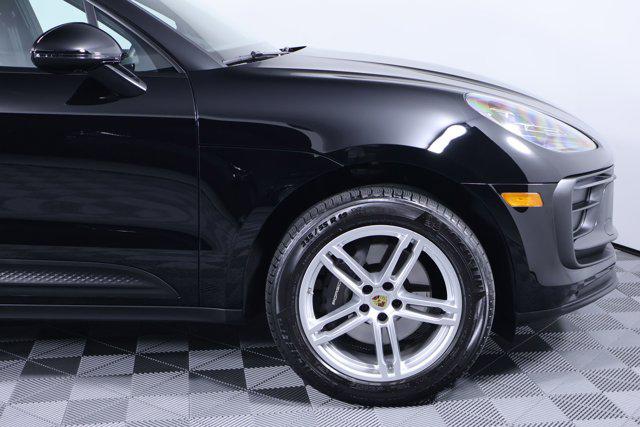 2025 Porsche Macan 4DR AWD