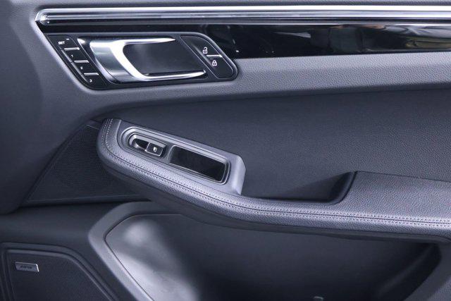 2025 Porsche Macan 4DR AWD