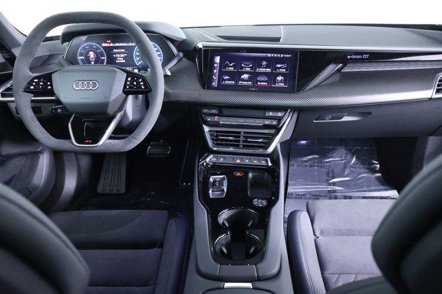 2026 Audi e-tron GT Premium Plus quattro