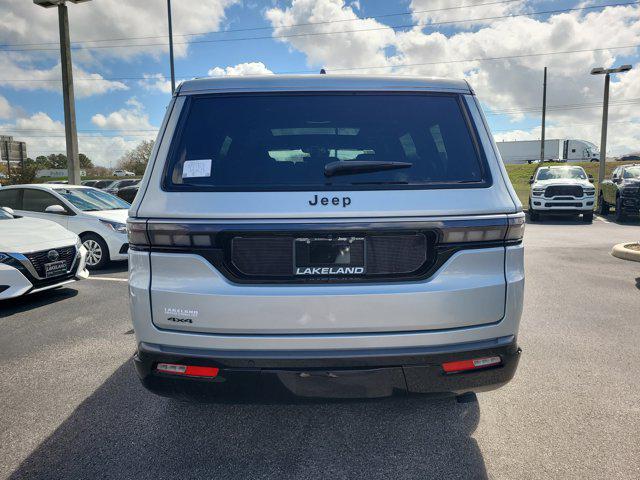 2026 Jeep Grand Wagoneer 4x2
