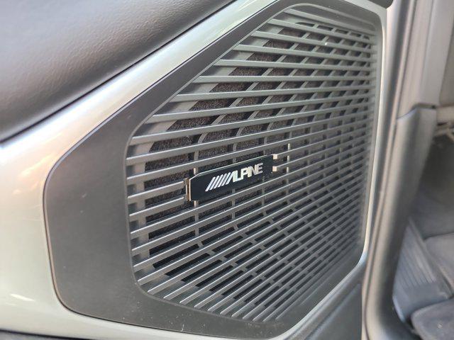 2026 Jeep Grand Wagoneer 4x2