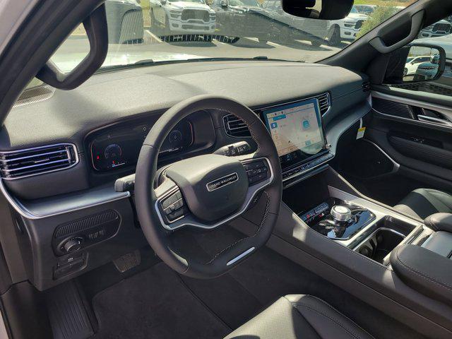 2026 Jeep Grand Wagoneer 4x2