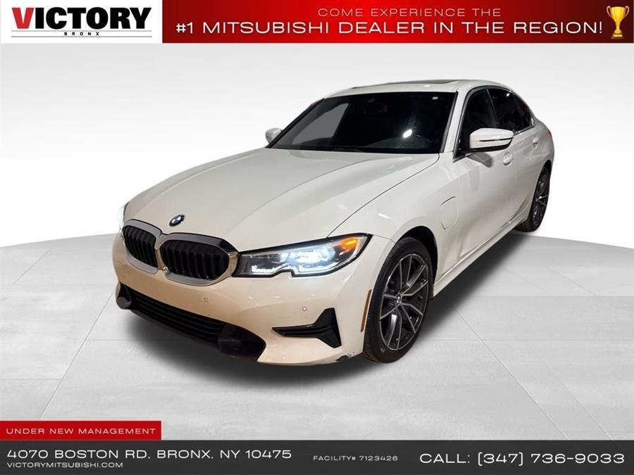 Alpine White 2021 BMW 3 Series 330e xDrive Hybrid Plug-in AWD Sedan All-Wheel Drive 8-Speed Automatic