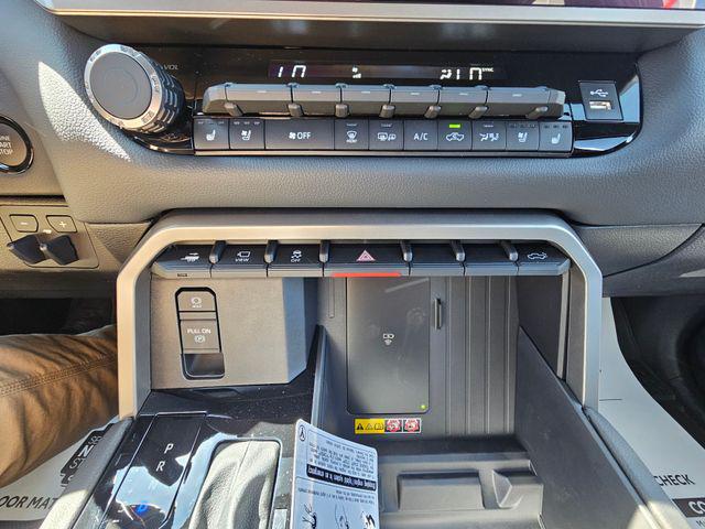 2026 Toyota Tundra Limited CrewMax 5.5' Bed