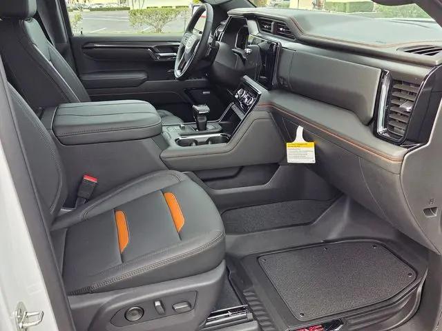 2026 GMC Sierra 1500 Crew Cab, Short Bed, AT4, 4WD