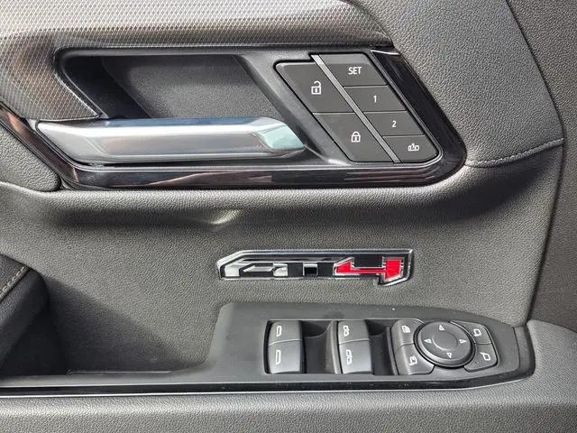 2026 GMC Sierra 1500 Crew Cab, Short Bed, AT4, 4WD