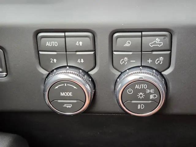 2026 GMC Sierra 1500 Crew Cab, Short Bed, AT4, 4WD