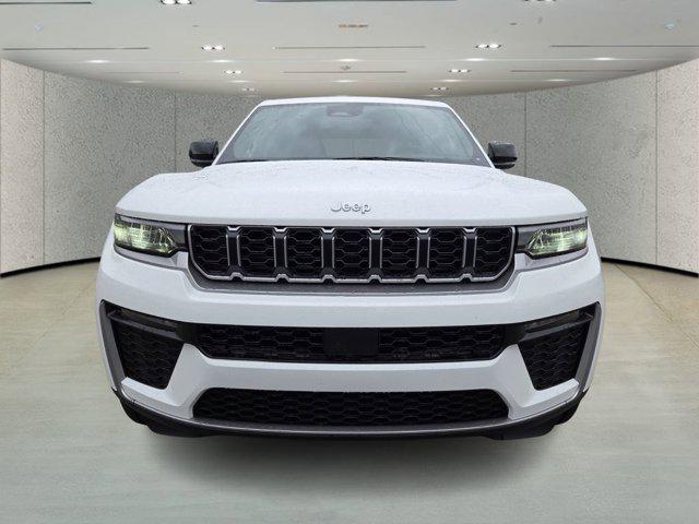 2026 Jeep Grand Cherokee Limited 4x2