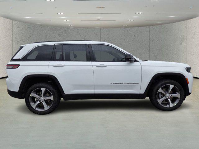 2026 Jeep Grand Cherokee Limited 4x2
