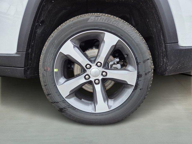 2026 Jeep Grand Cherokee Limited 4x2